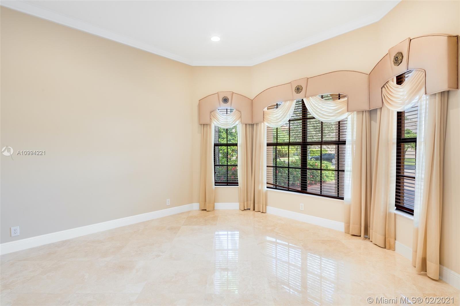 PARKLAND ESTATES - Residential Lease