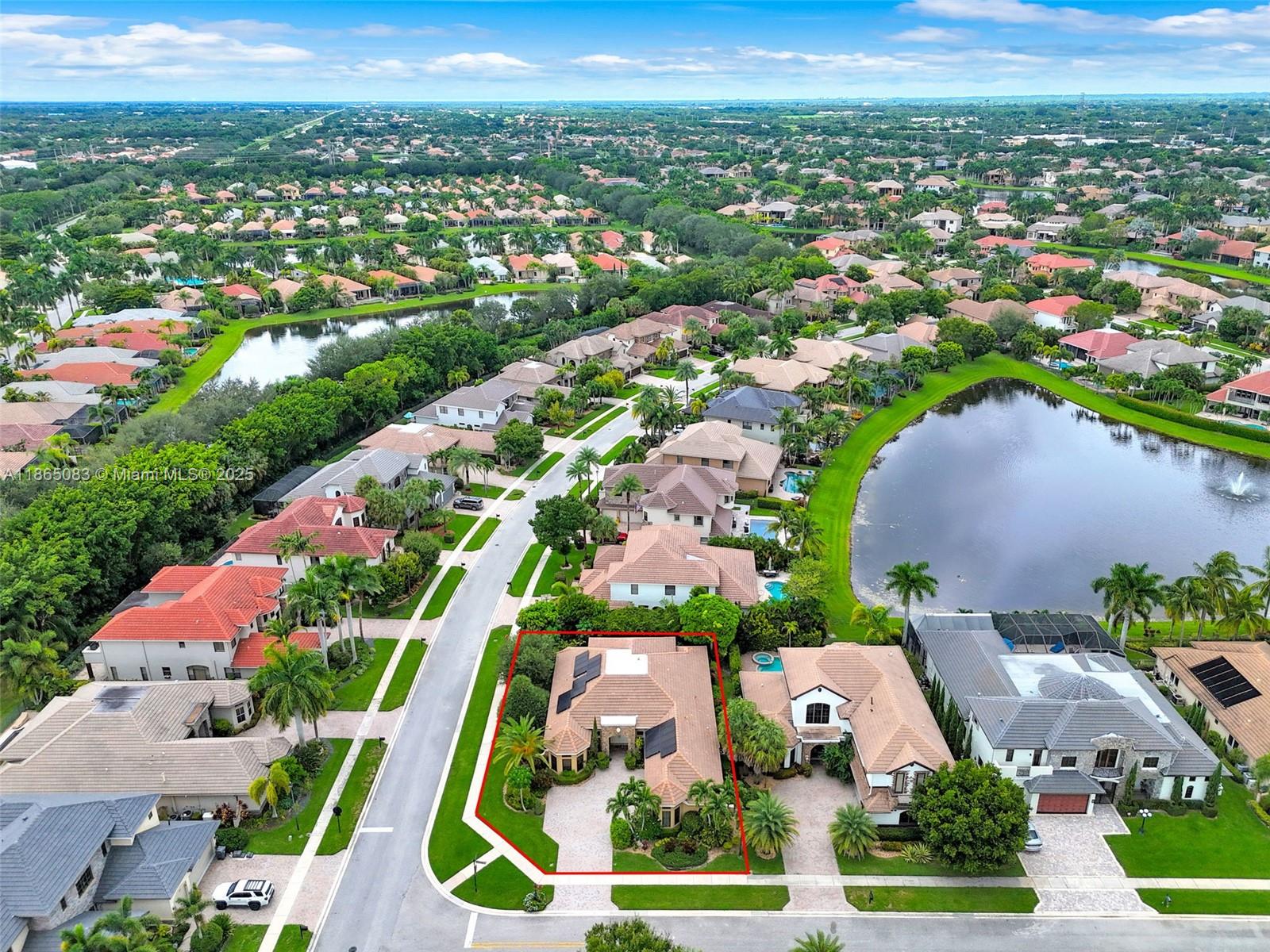 VERSAILLES - Residential