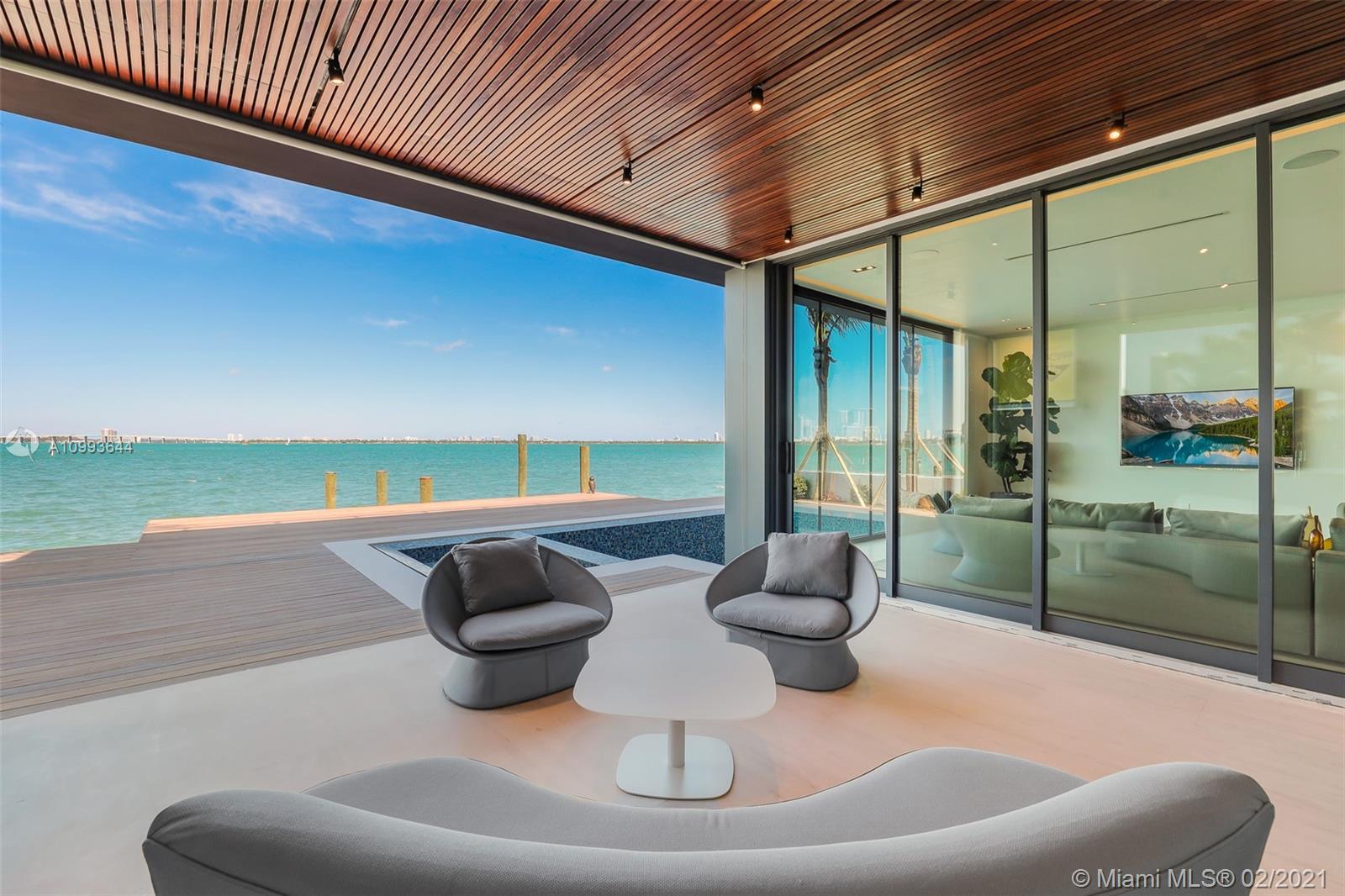 BISCAYNE ISLAND - Residential