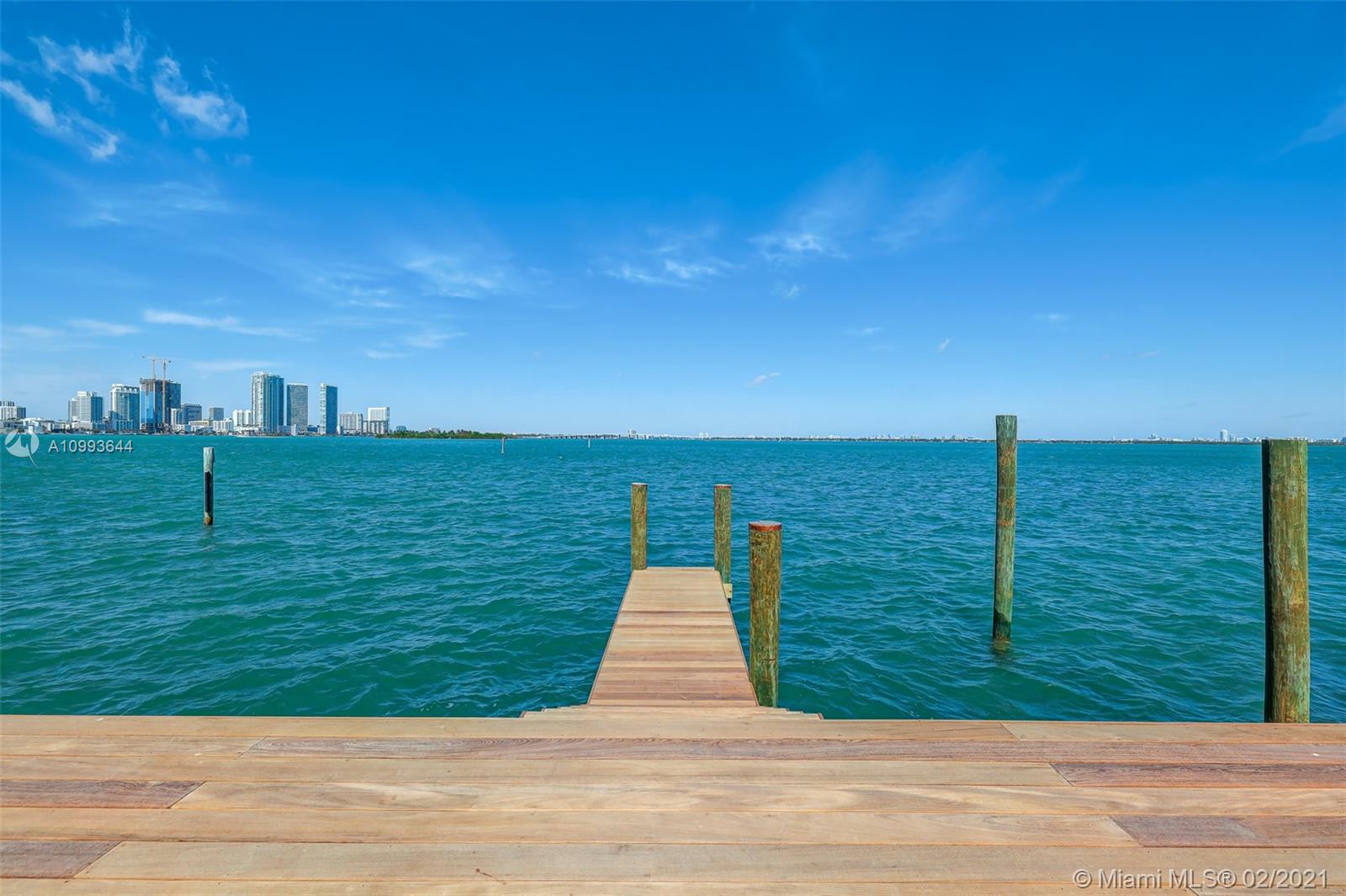 BISCAYNE ISLAND - Residential