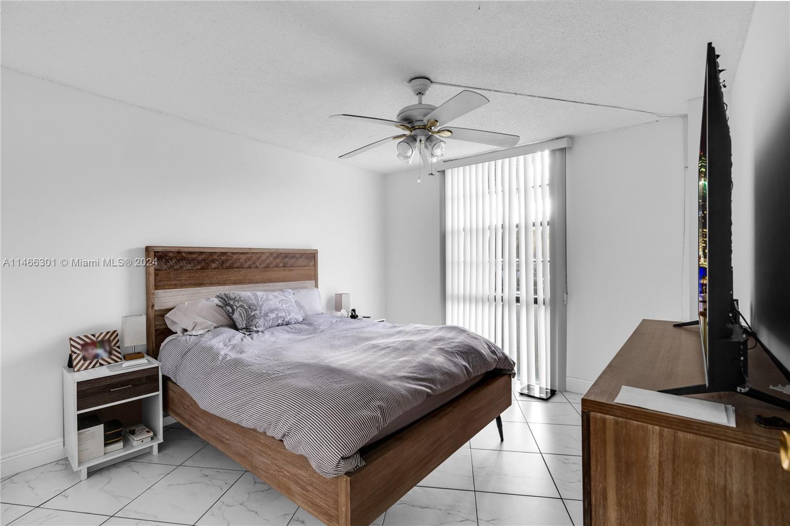 Aventura, Florida 33180, United States, 2 Bedrooms Bedrooms, ,2 BathroomsBathrooms,Residential,Active,69845