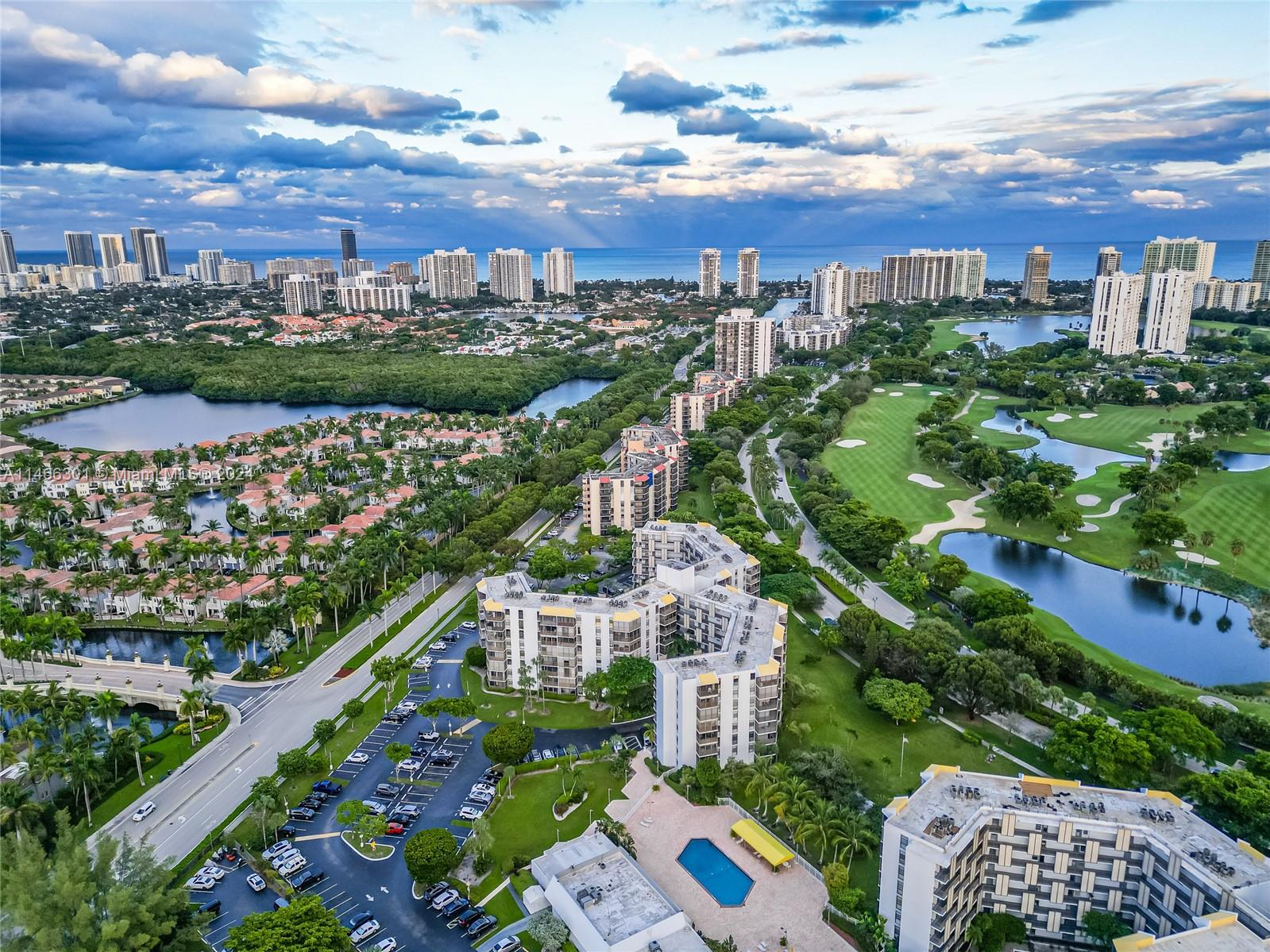 Aventura, Florida 33180, United States, 2 Bedrooms Bedrooms, ,2 BathroomsBathrooms,Residential,Active,69845