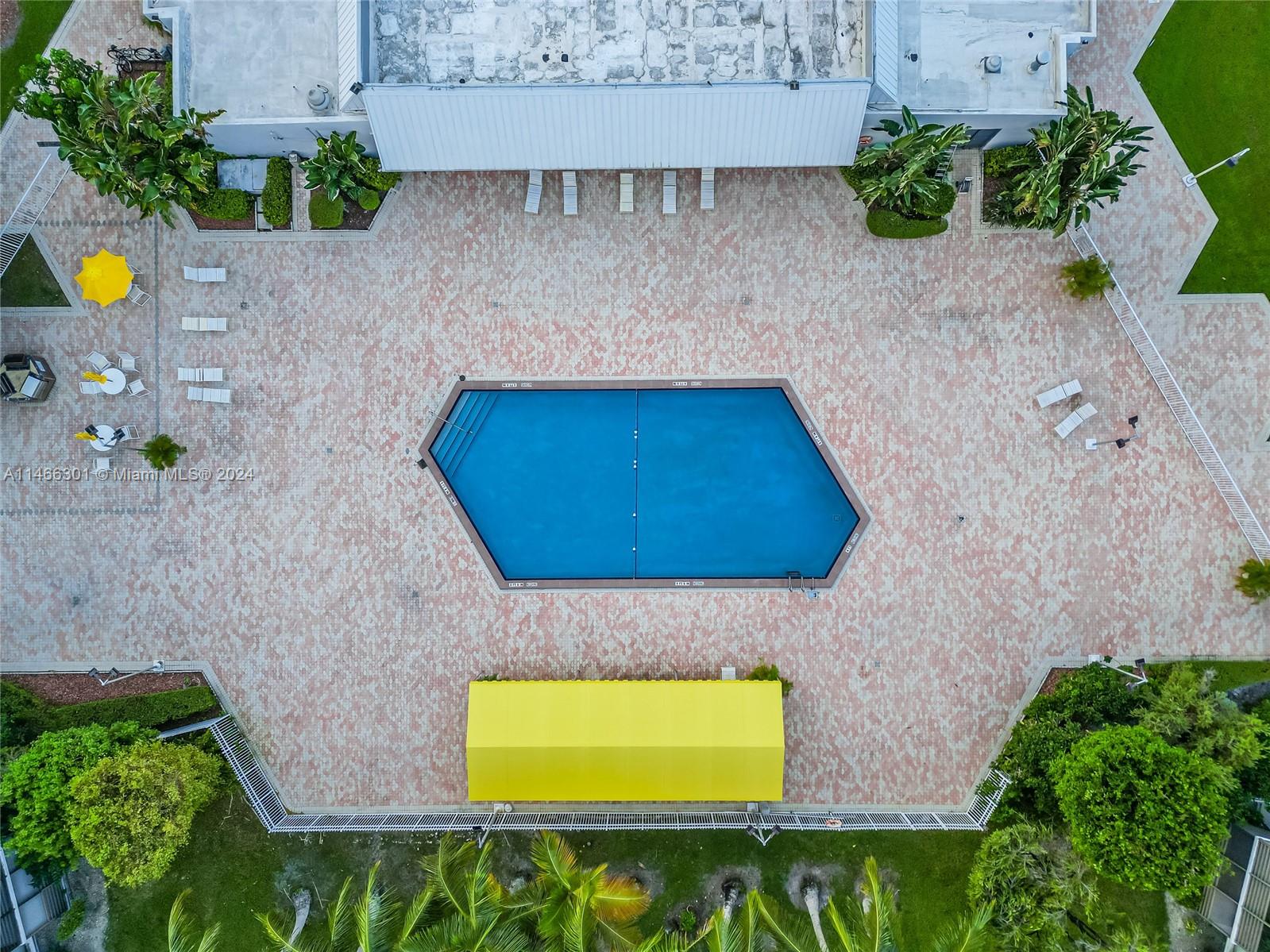 Aventura, Florida 33180, United States, 2 Bedrooms Bedrooms, ,2 BathroomsBathrooms,Residential,Active,69845