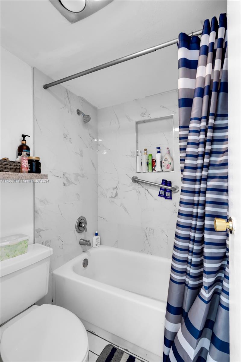 Aventura, Florida 33180, United States, 2 Bedrooms Bedrooms, ,2 BathroomsBathrooms,Residential,Active,69845