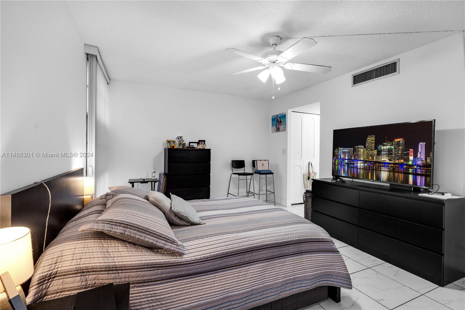 Aventura, Florida 33180, United States, 2 Bedrooms Bedrooms, ,2 BathroomsBathrooms,Residential,Active,69845