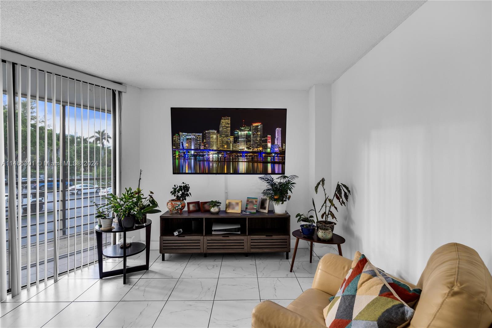 Aventura, Florida 33180, United States, 2 Bedrooms Bedrooms, ,2 BathroomsBathrooms,Residential,Active,69845