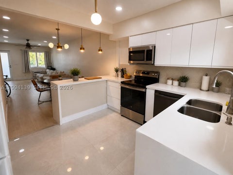 Photo of 600 Layne BLVD #226, Hallandale Beach, FL 33009 (MLS # A12094139)
