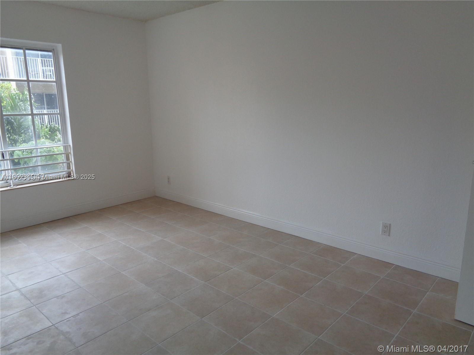 DORAL GARDENS II CONDO - Residential Lease