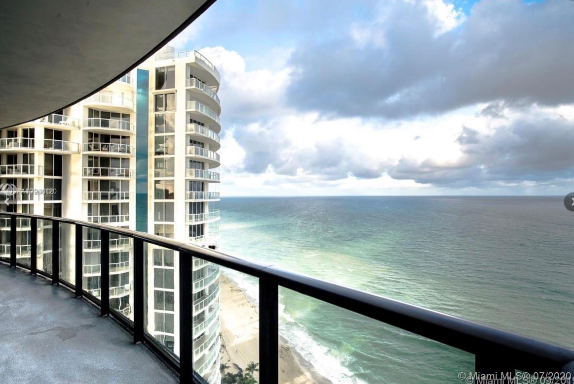 18555 COLLINS AVENUE COND - Residential Lease