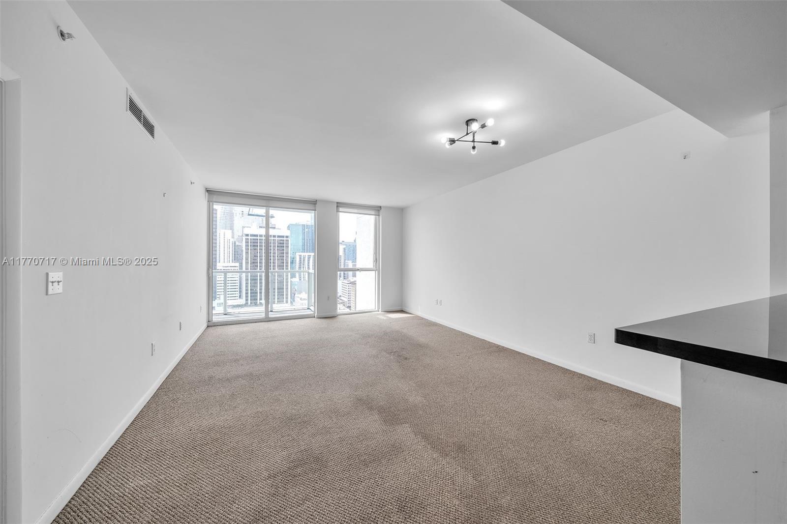 244 Biscayne Blvd #2507