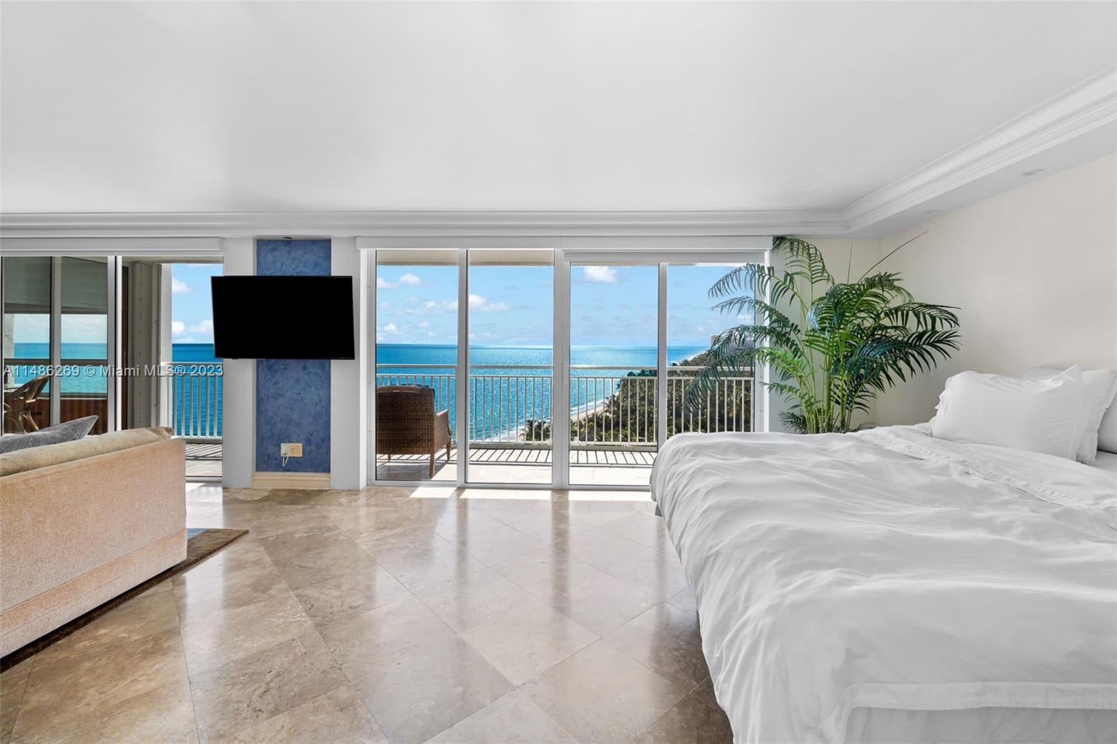 SANDS OF KEY BISCAYNE CON - Residential