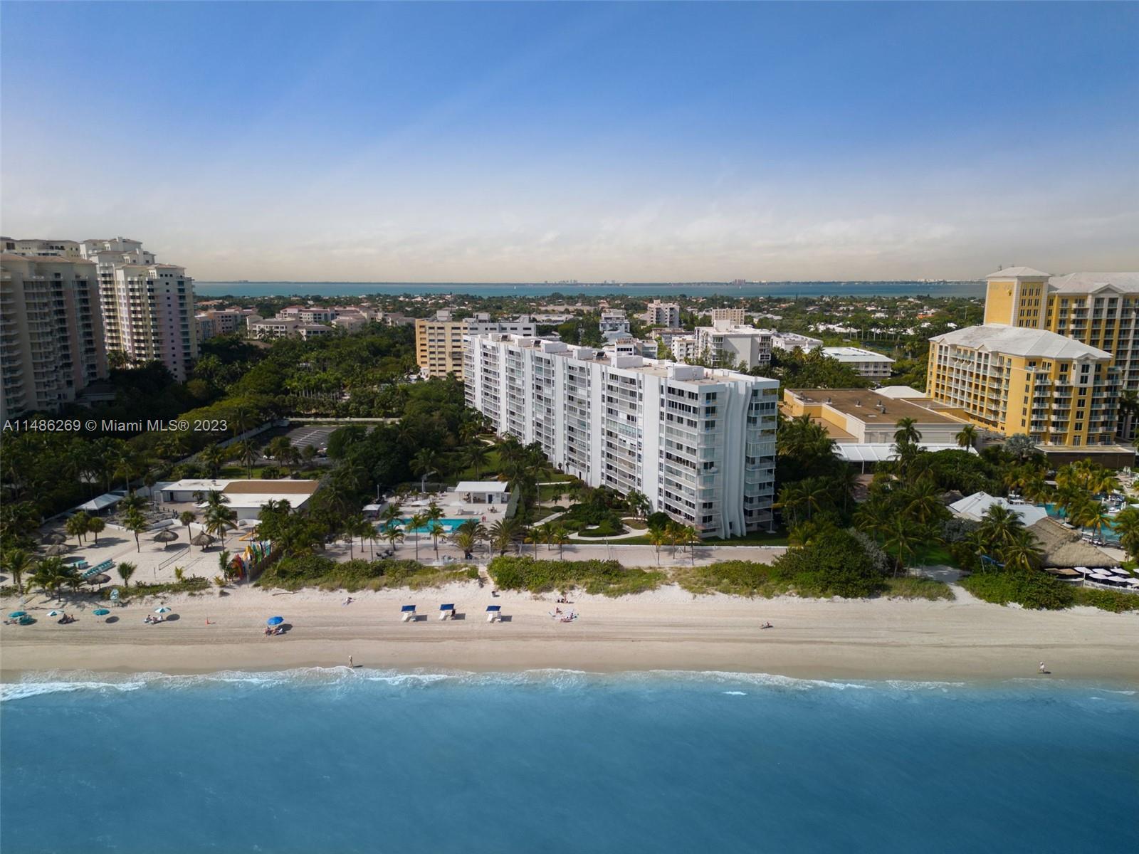 SANDS OF KEY BISCAYNE CON - Residential