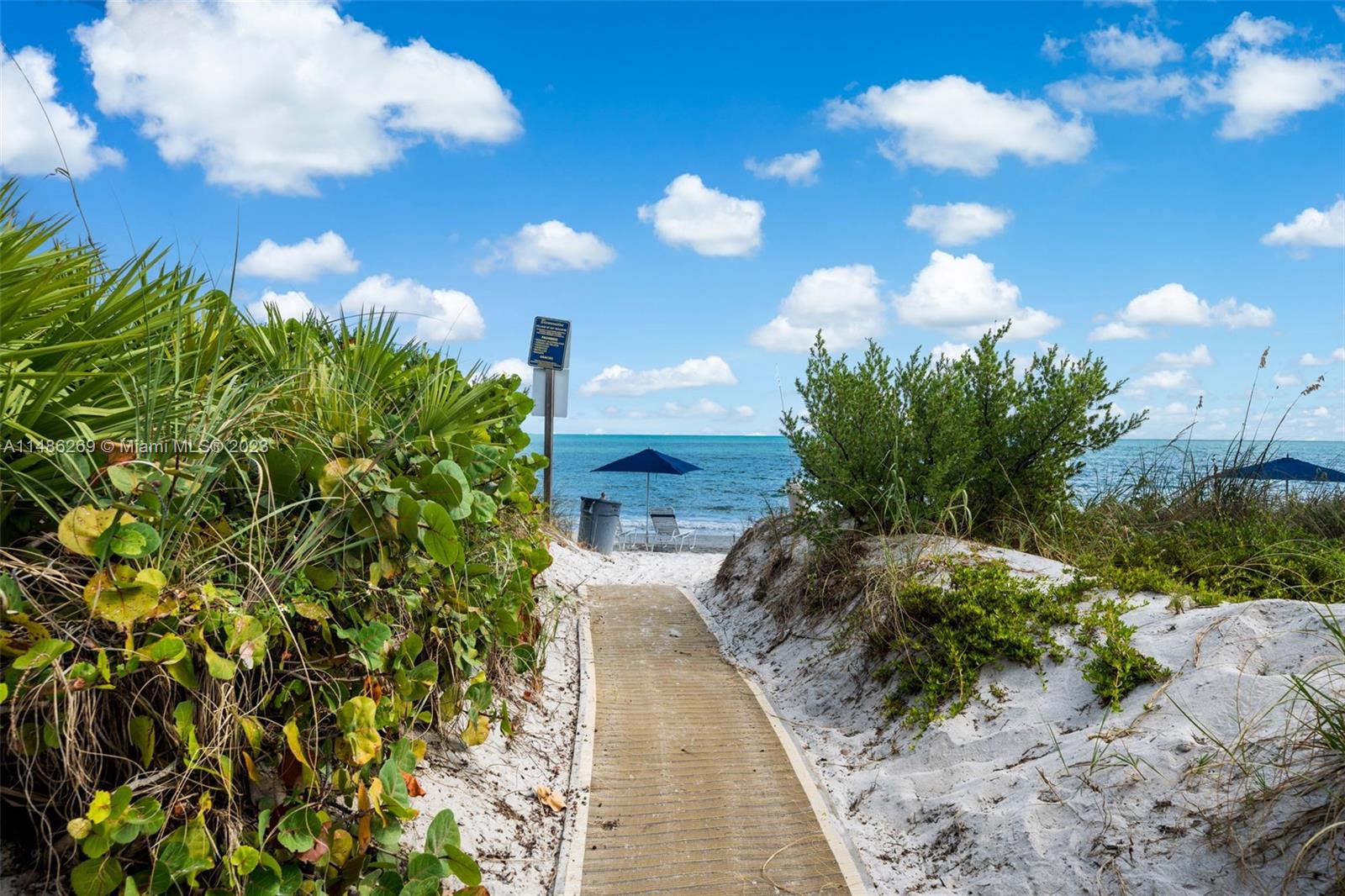 SANDS OF KEY BISCAYNE CON - Residential