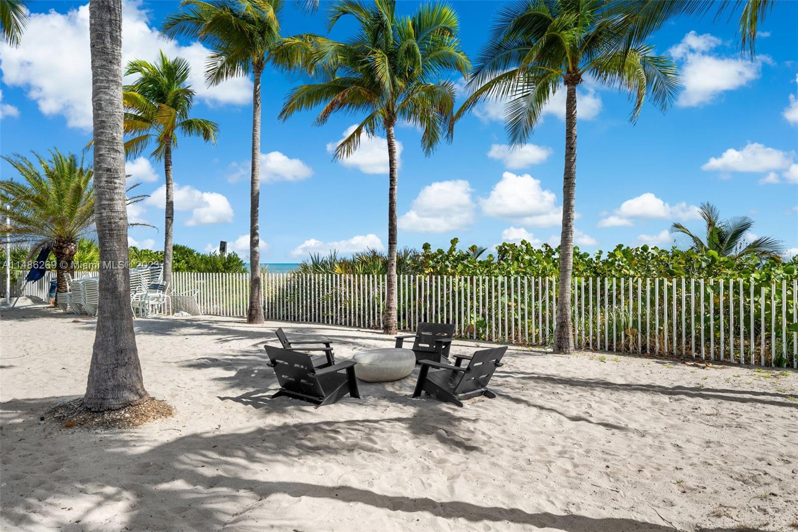 SANDS OF KEY BISCAYNE CON - Residential