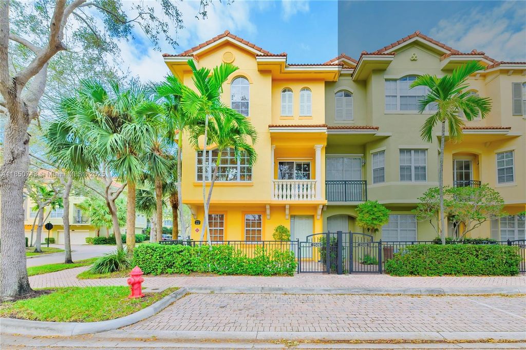 Photo of 2509 San Pietro Cir, Palm Beach Gardens, FL 33410 (MLS # A11850743)