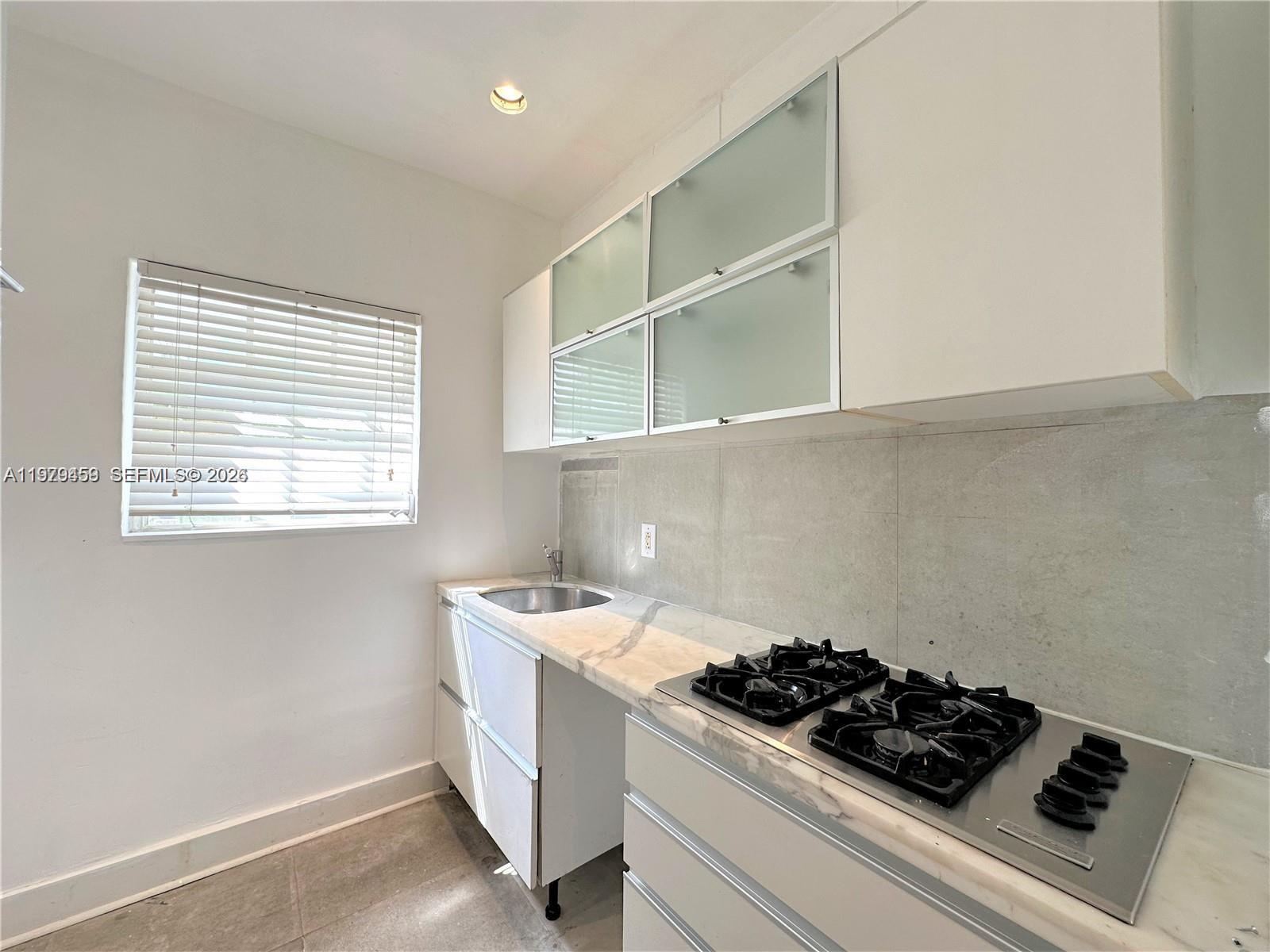 THE LORENA CONDO - Residential Lease