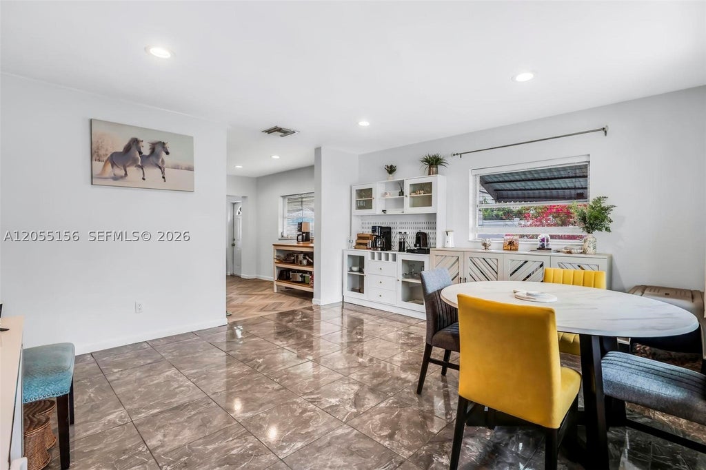 Photo of 7211 NW 76th St, Tamarac, FL 33321 (MLS # A12055156)