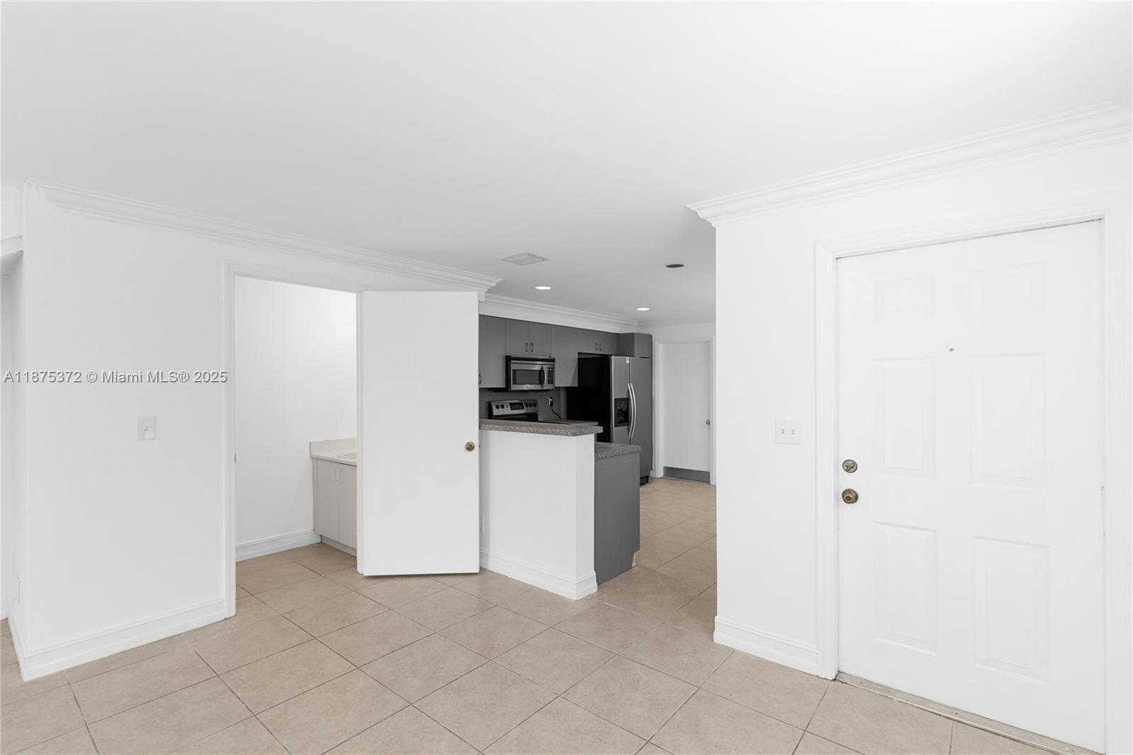 SECTORS 3 & 4 BOUNDARY PL - Residential Lease