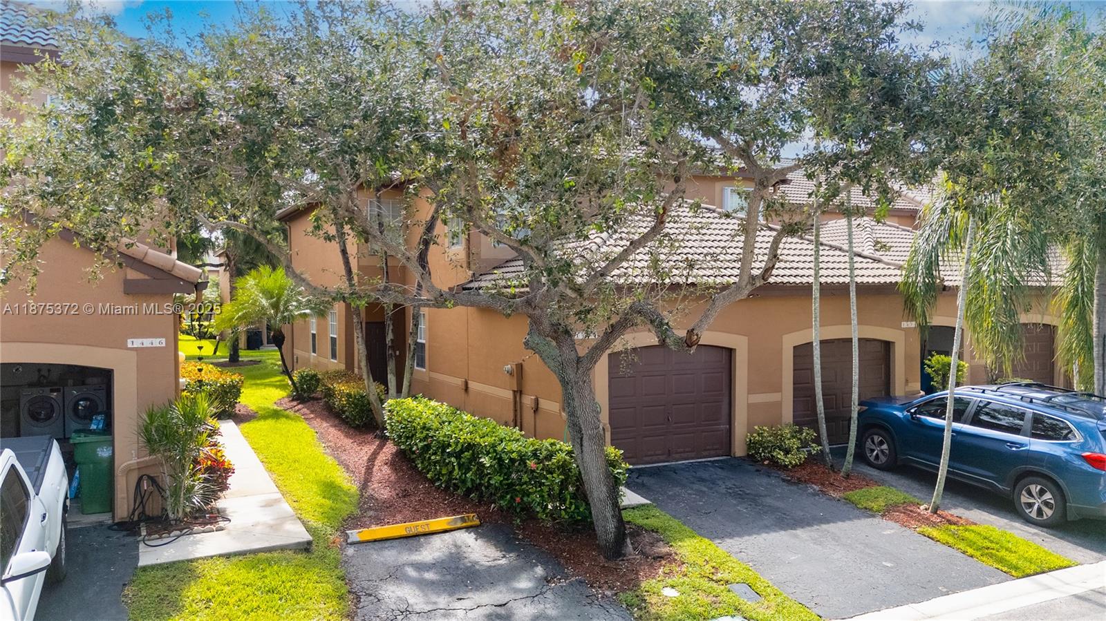 SECTORS 3 & 4 BOUNDARY PL - Residential Lease