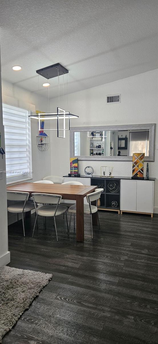 PARCEL D AT SUNSET LAKES - Residential Lease
