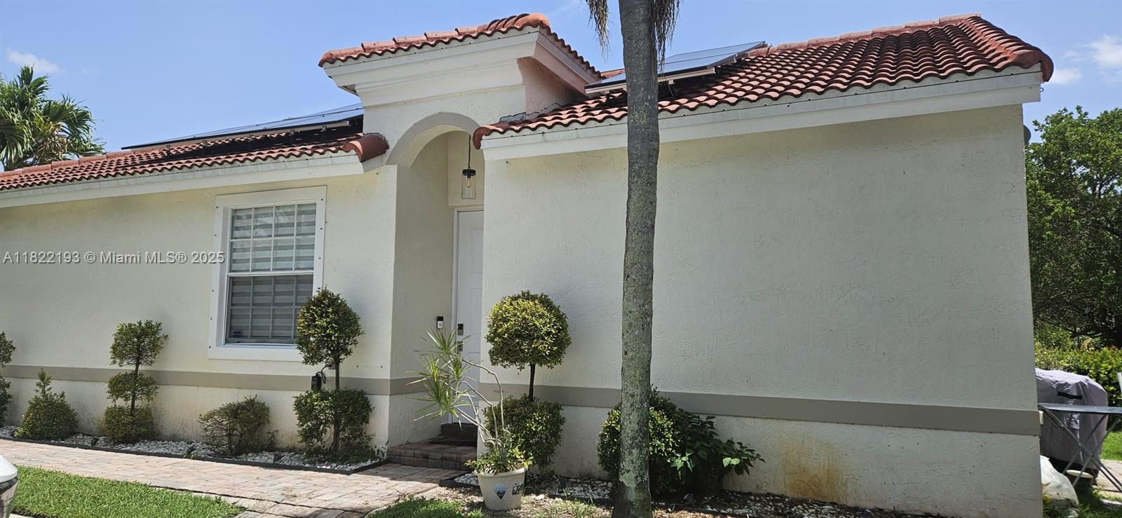 PARCEL D AT SUNSET LAKES - Residential Lease