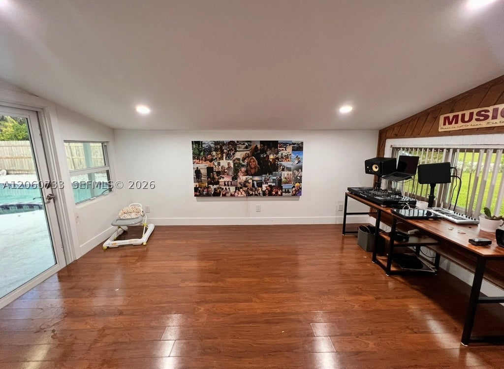 Photo of 7161 SW 13th St, Pembroke Pines, FL 33023 (MLS # A12060733)