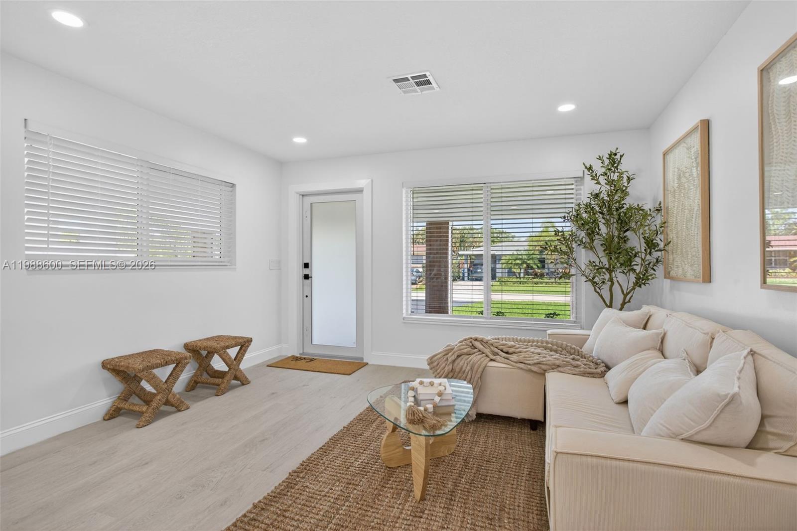 NORTH ANDREWS GARDENS FIR - Residential