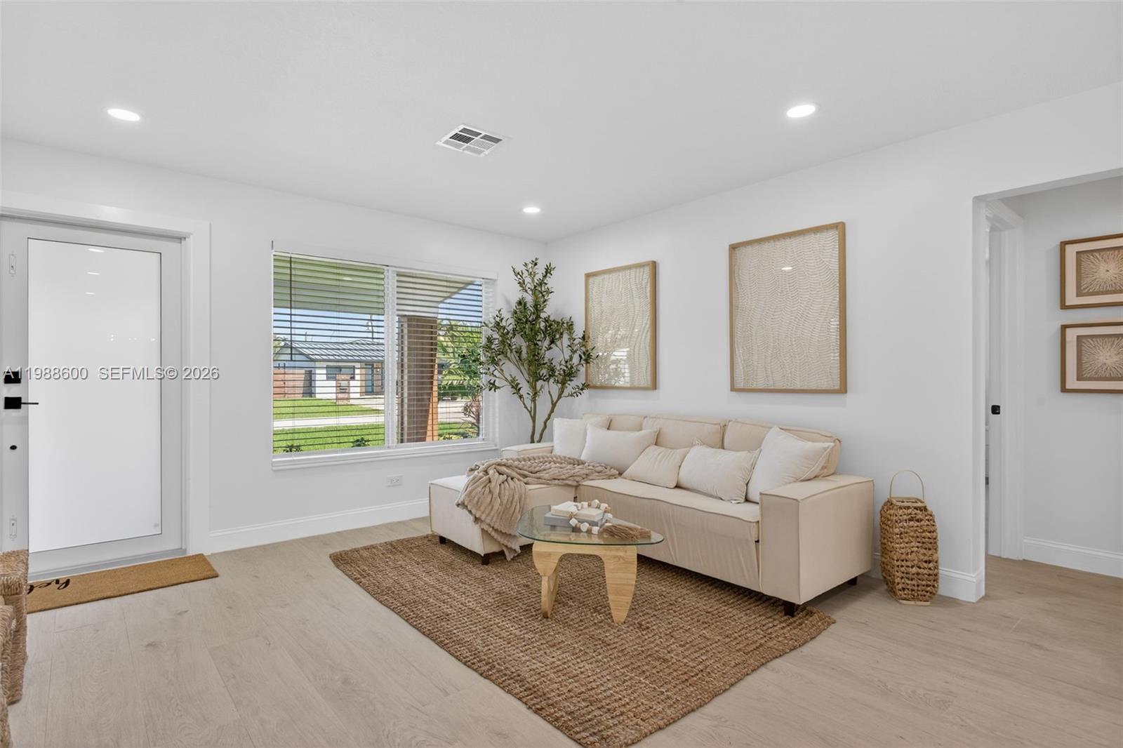 NORTH ANDREWS GARDENS FIR - Residential