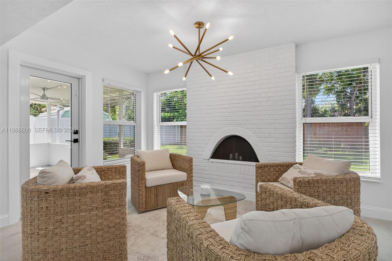 NORTH ANDREWS GARDENS FIR - Residential