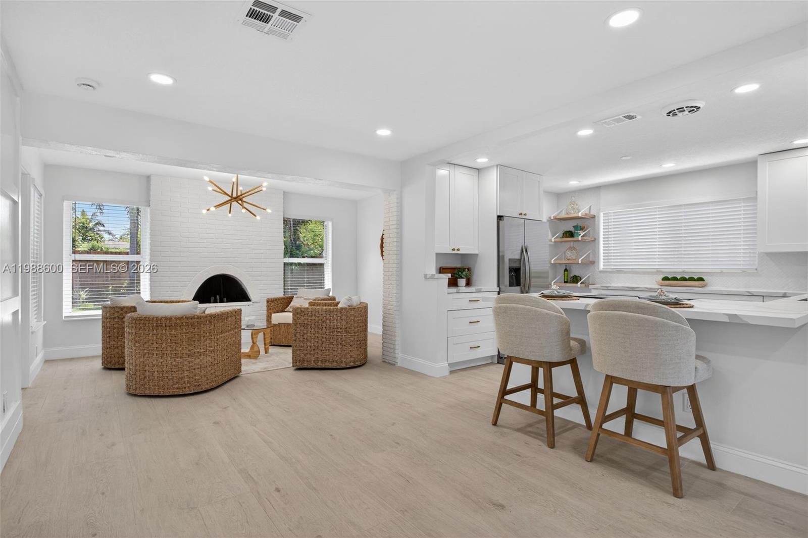 NORTH ANDREWS GARDENS FIR - Residential