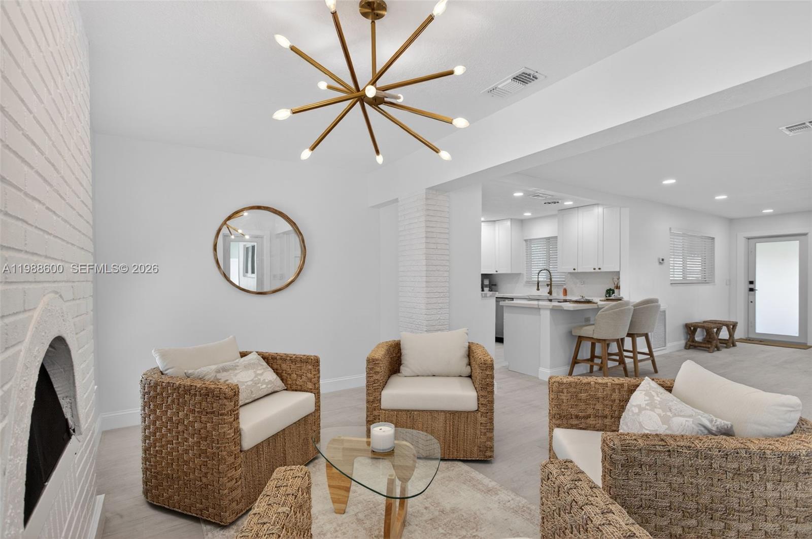 NORTH ANDREWS GARDENS FIR - Residential