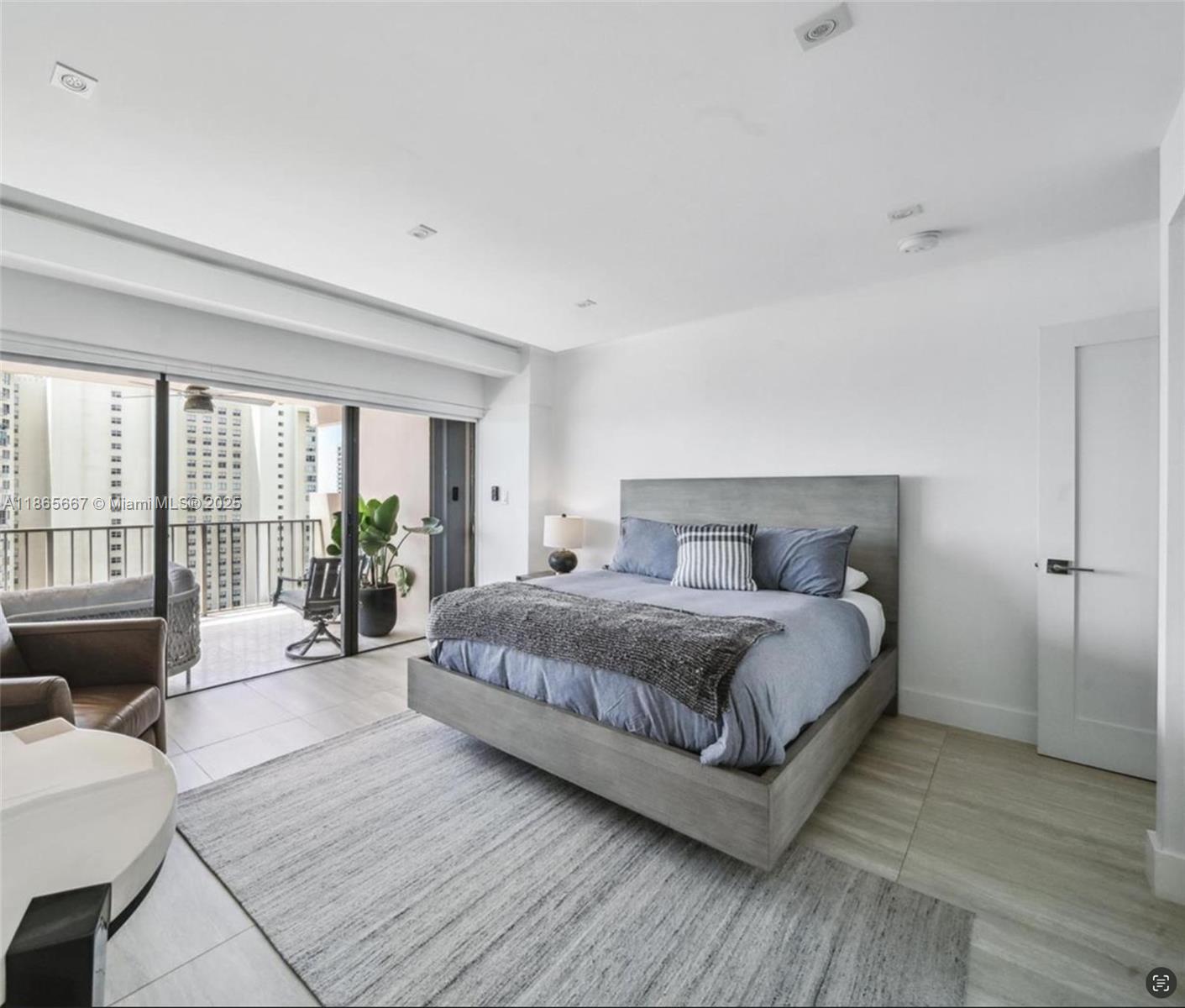 CRICKET CLUB CONDO - Residential Lease