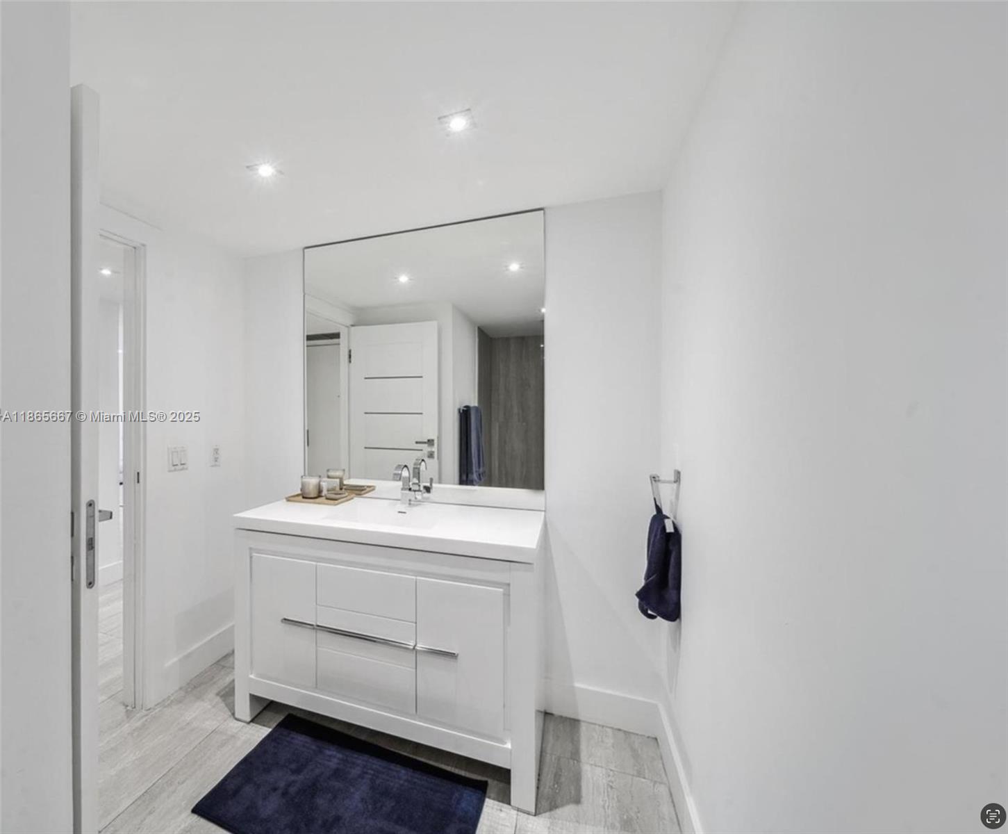 CRICKET CLUB CONDO - Residential Lease