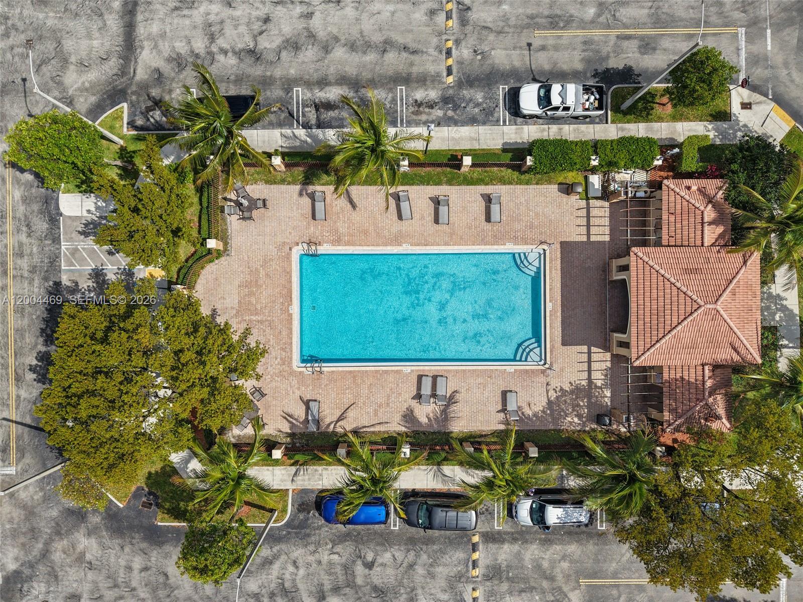 LAKES BY THE BAY JAY - Residential