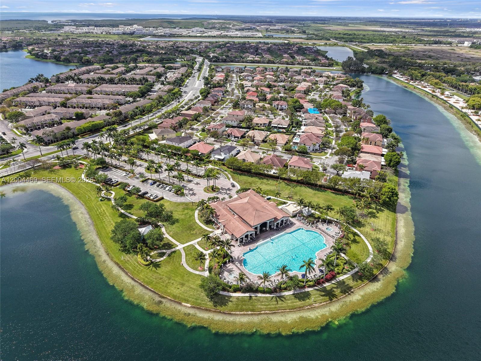 LAKES BY THE BAY JAY - Residential