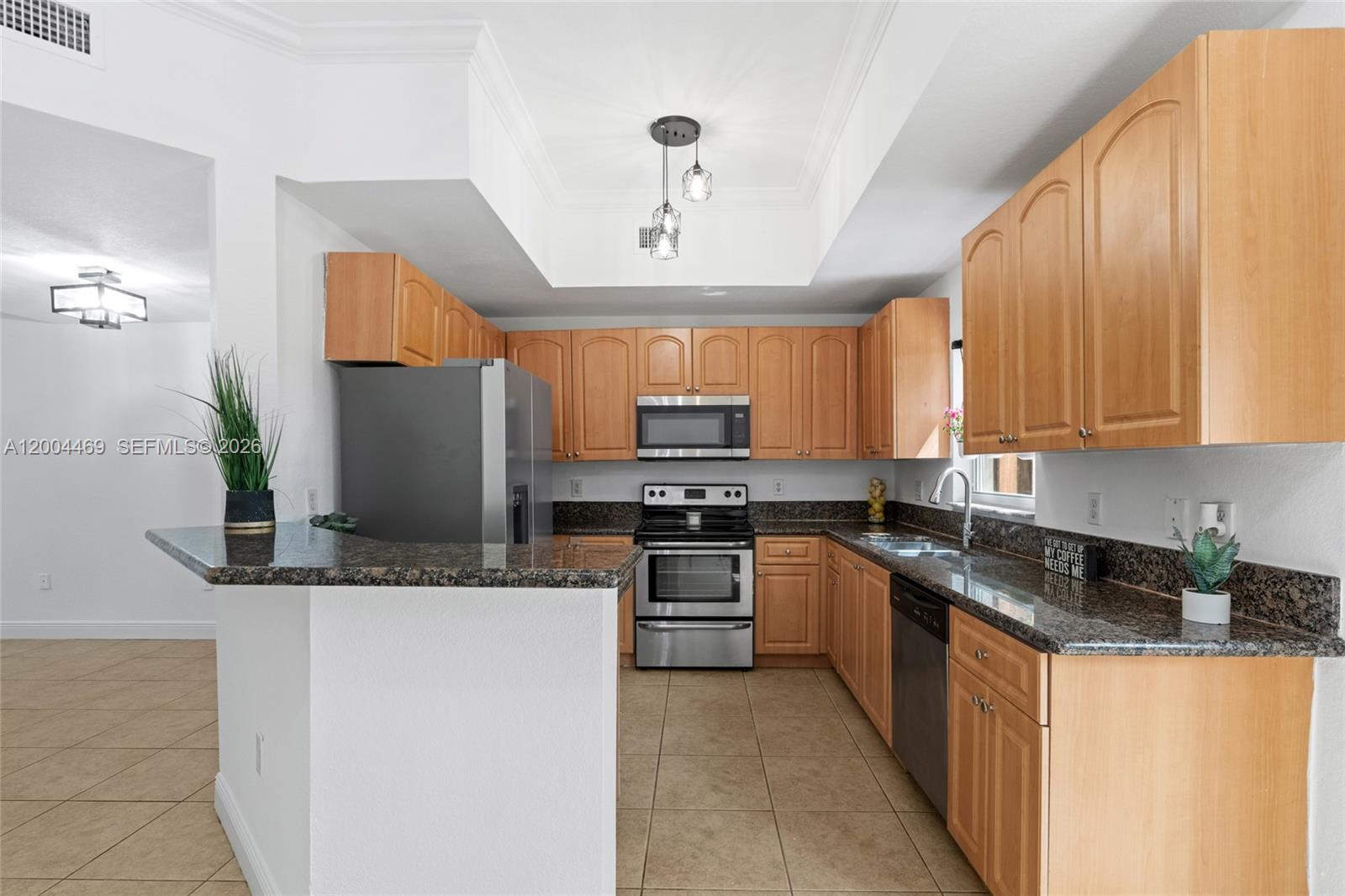 LAKES BY THE BAY JAY - Residential