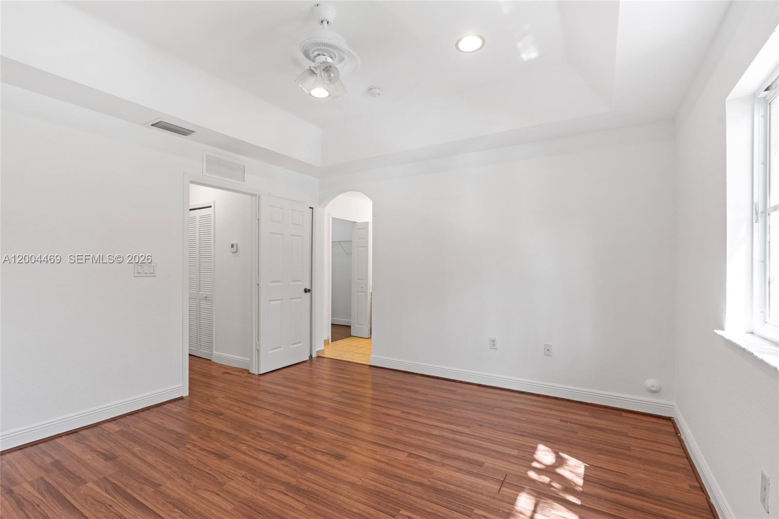 LAKES BY THE BAY JAY - Residential