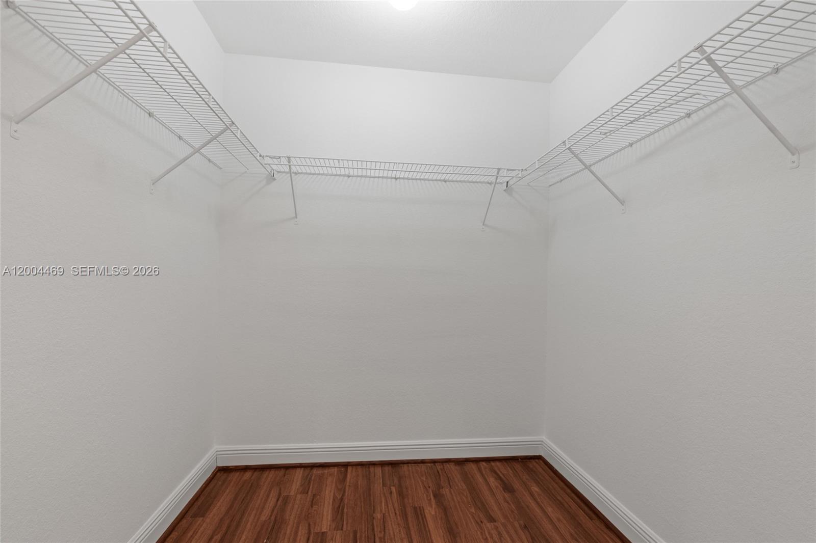 LAKES BY THE BAY JAY - Residential