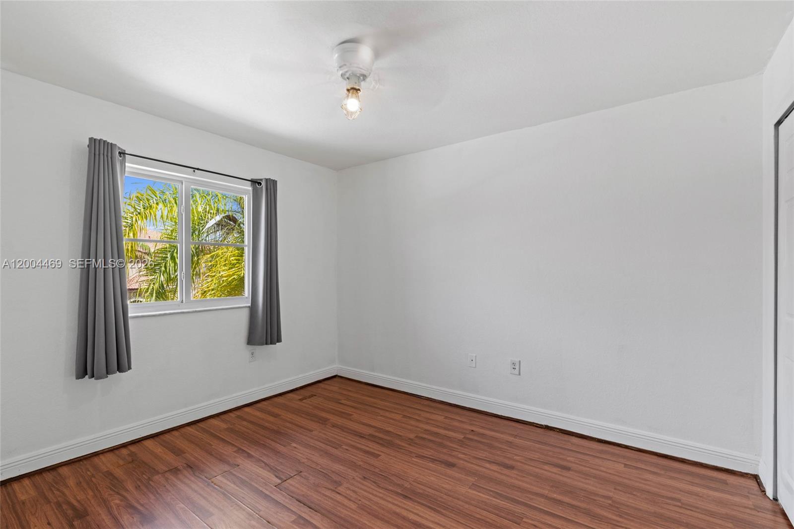 LAKES BY THE BAY JAY - Residential