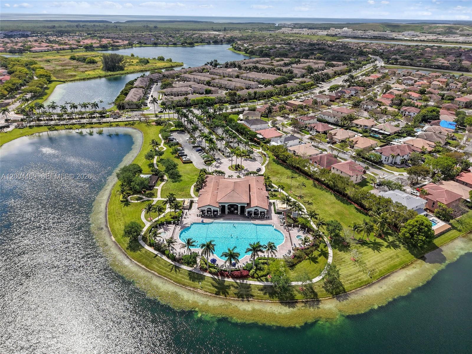 LAKES BY THE BAY JAY - Residential