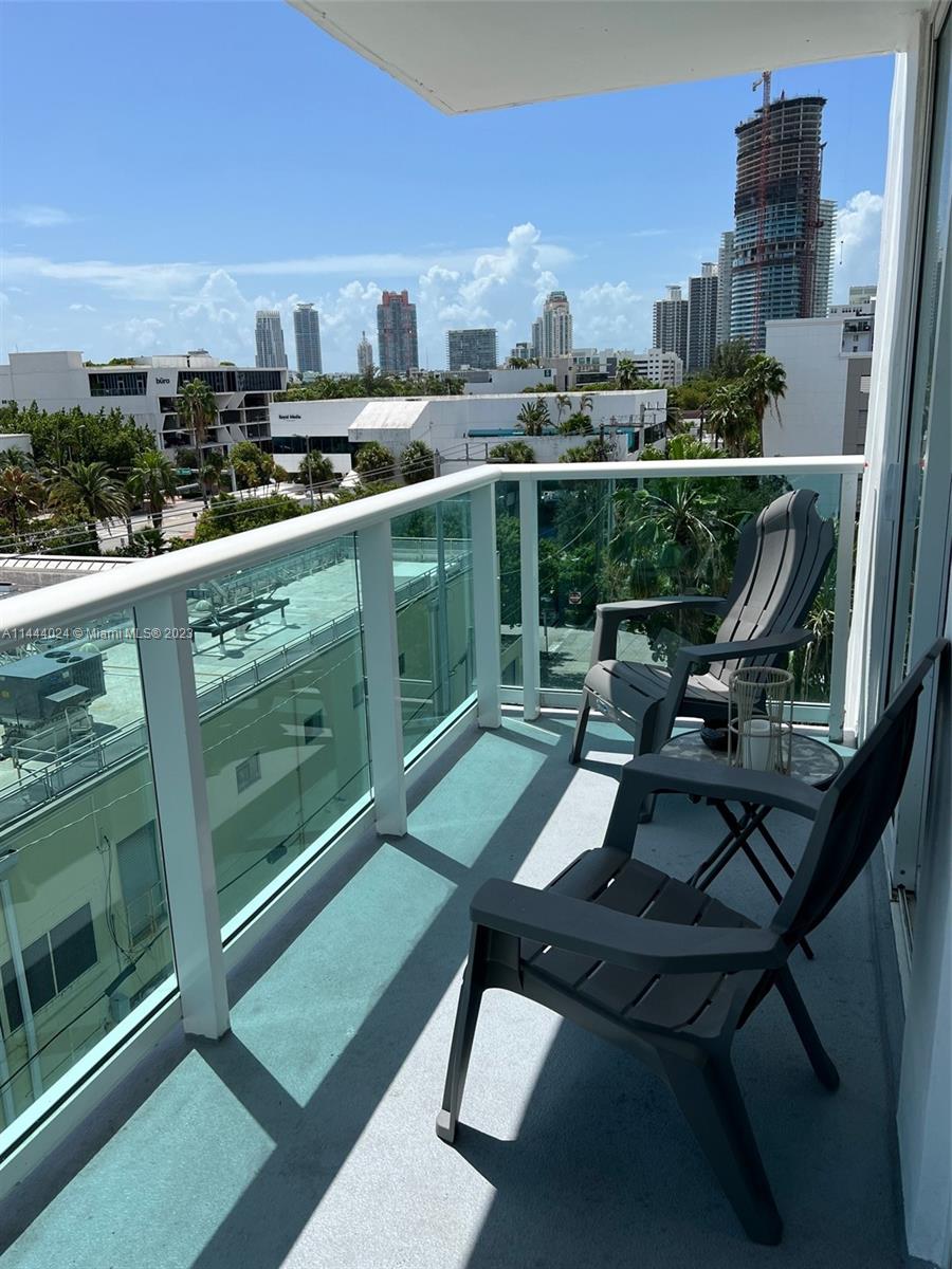 Property for Sale at 1035 West Ave 608, Miami Beach, Miami-Dade County, Florida - Bedrooms: 1 
Bathrooms: 2  - $404,000