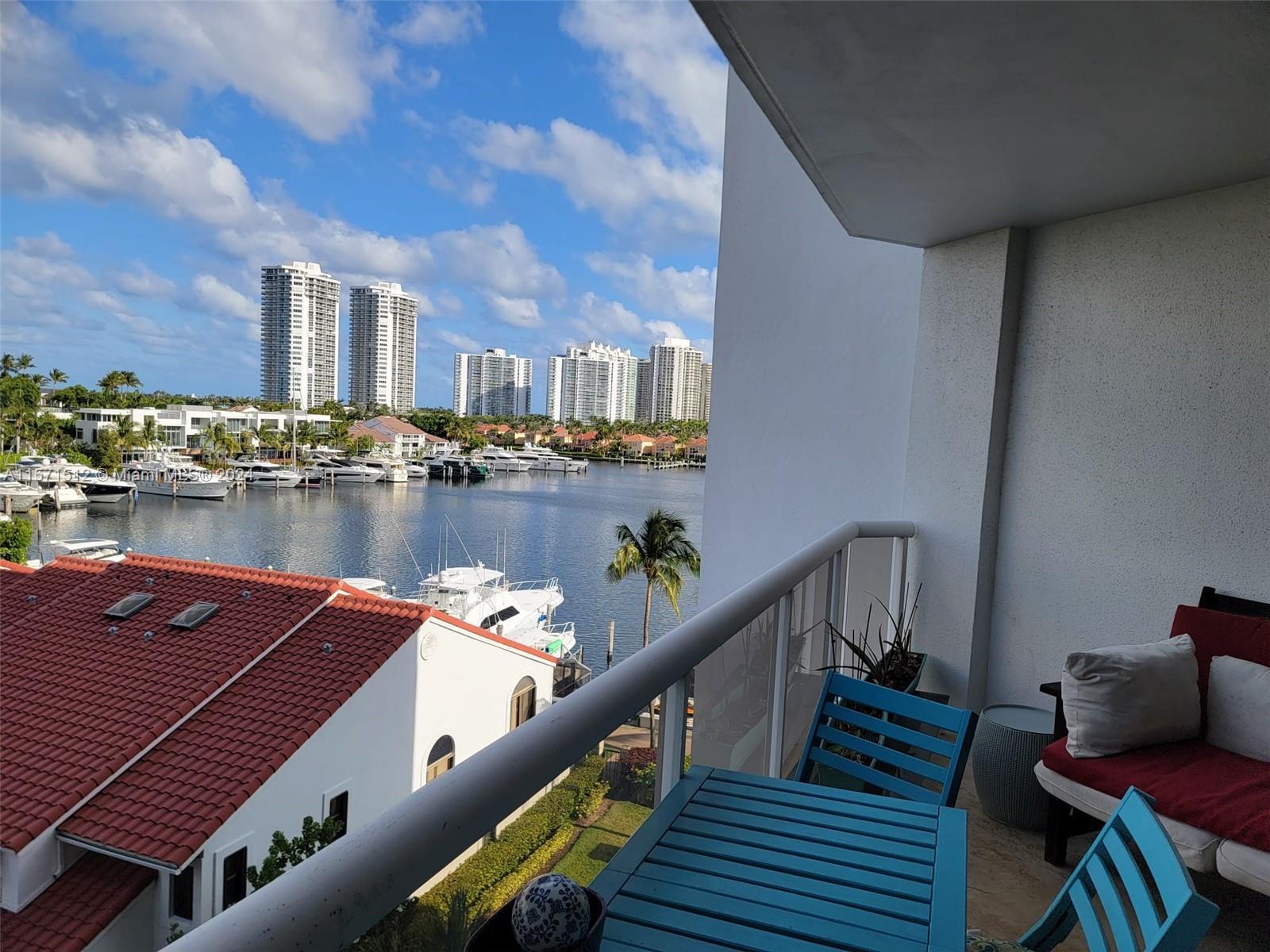 PORTSVIEW @ THE WATERWAYS - Residential Lease
