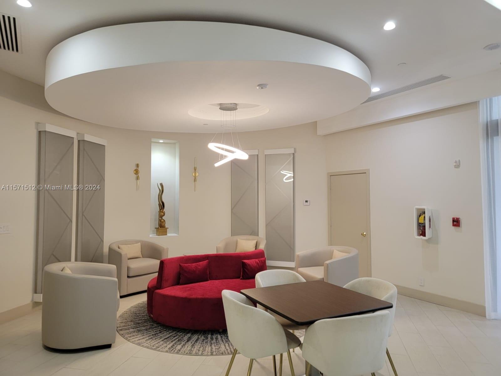 PORTSVIEW @ THE WATERWAYS - Residential Lease