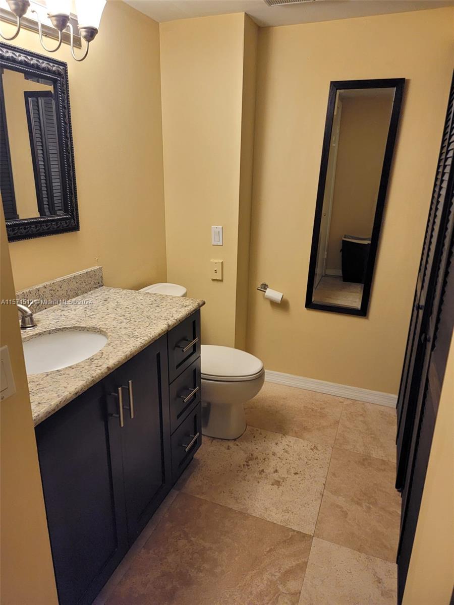 PORTSVIEW @ THE WATERWAYS - Residential Lease