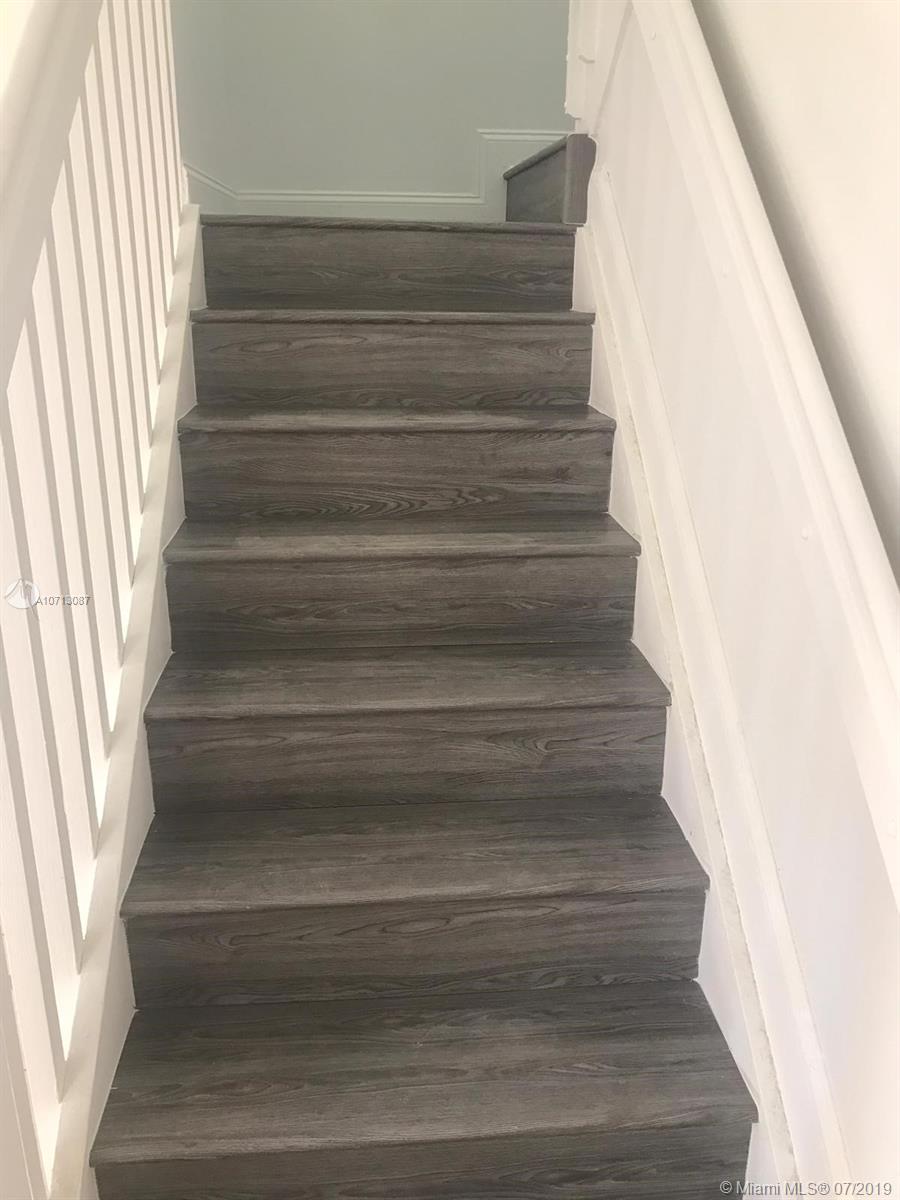 SHOMA HOMES SPLENDIDO CON - Residential