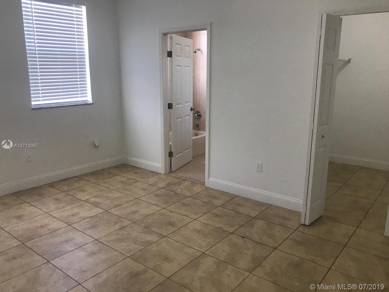 SHOMA HOMES SPLENDIDO CON - Residential