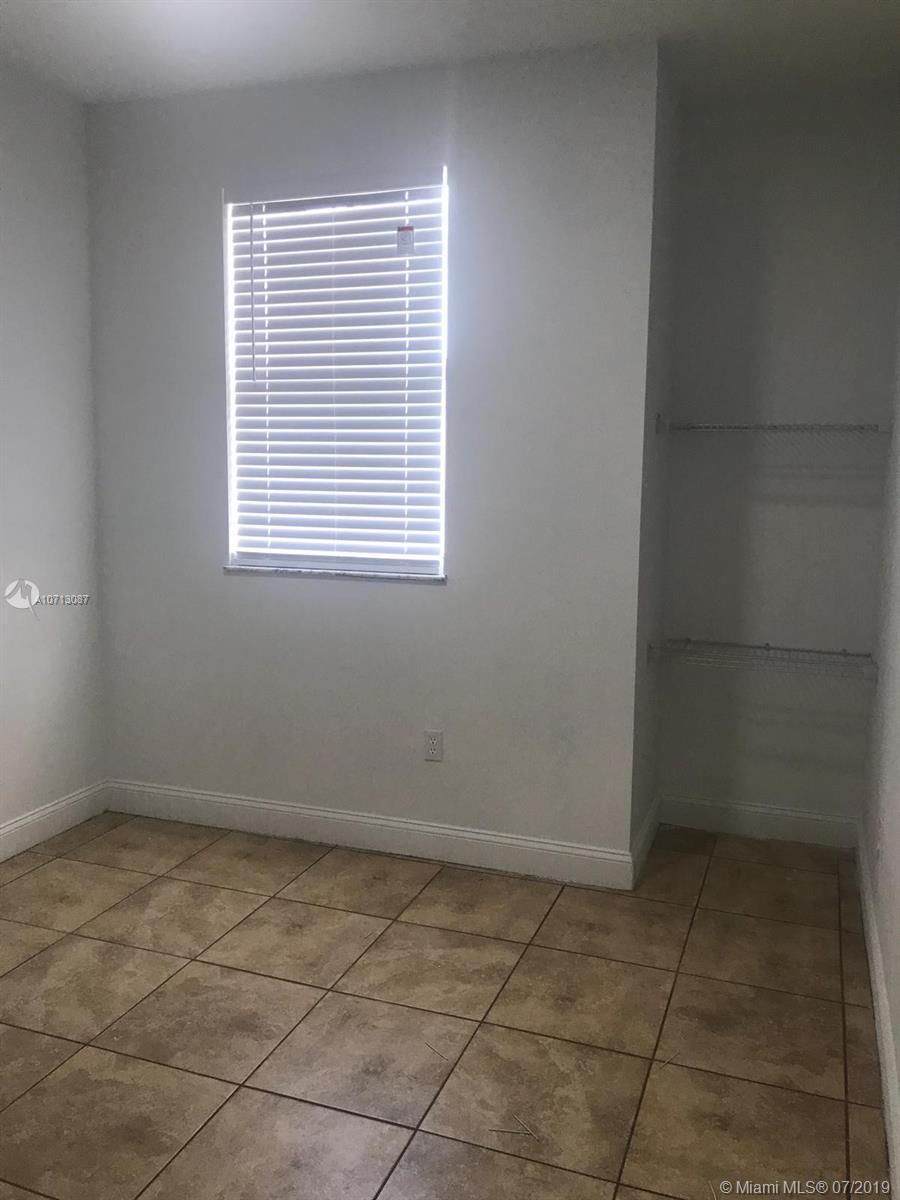 SHOMA HOMES SPLENDIDO CON - Residential