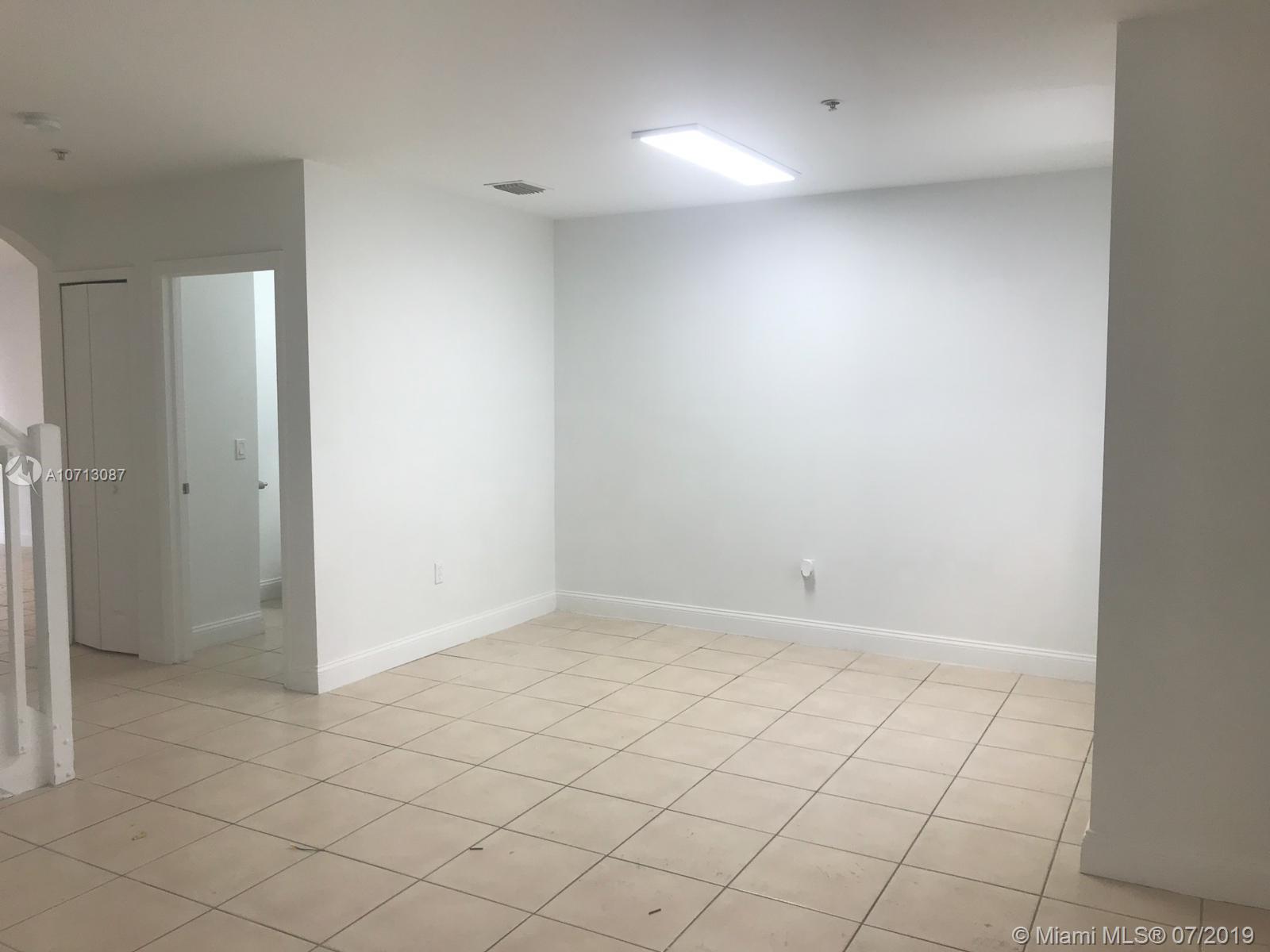 SHOMA HOMES SPLENDIDO CON - Residential