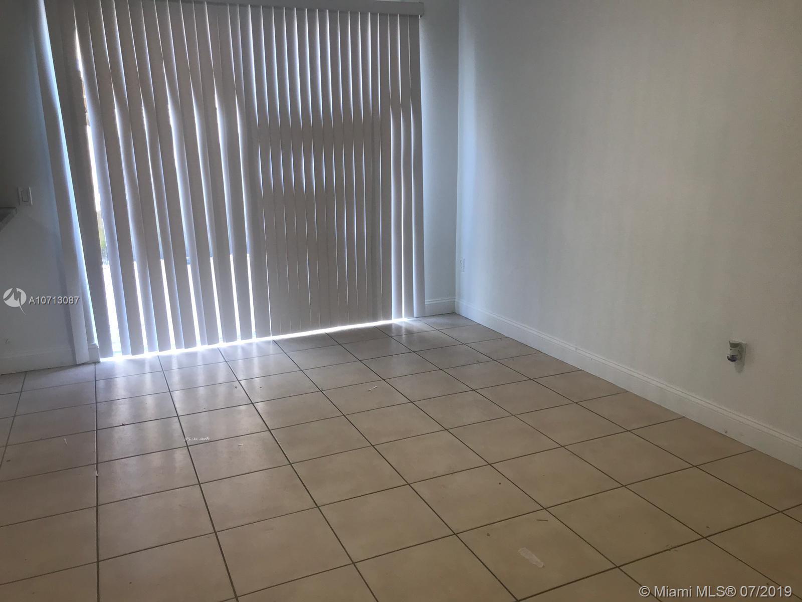 SHOMA HOMES SPLENDIDO CON - Residential