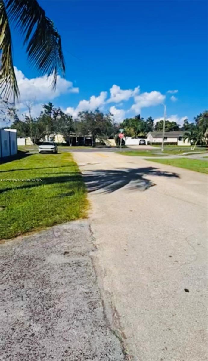 PALMETTO COUNTRY CLUB EST - Residential Lease